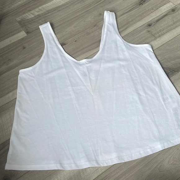 NWOT ASOS White Tank 🤍 - Picture 1 of 4